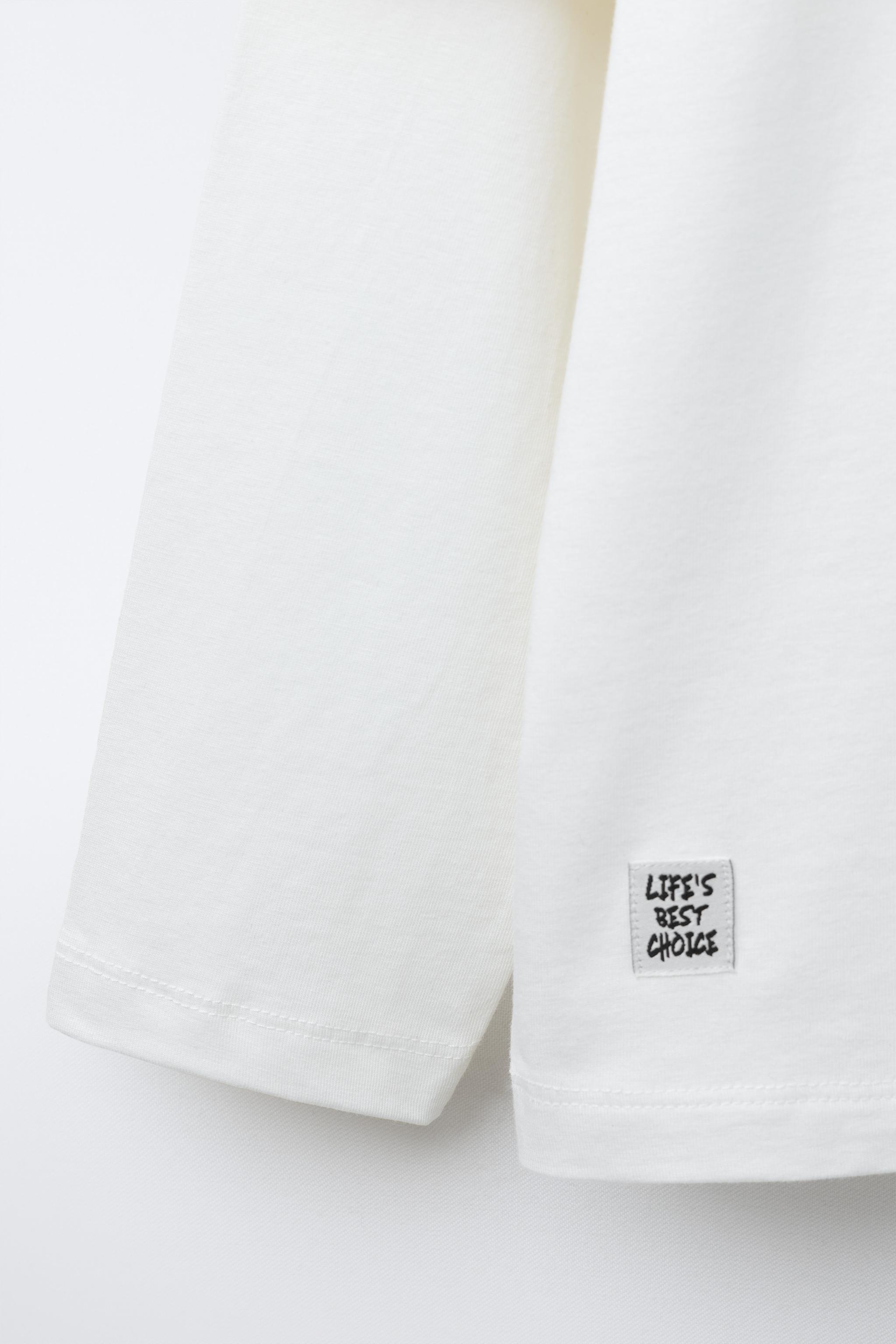 T-SHIRT DOUBLE MANCHE IMPRIMÉ INSCRIPTIONS